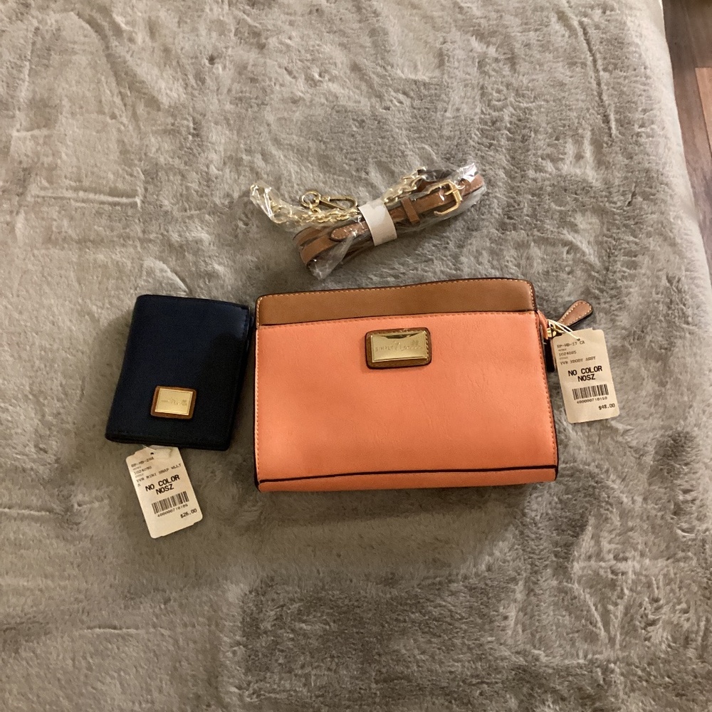 NWT Simply Noelle purse and wallet